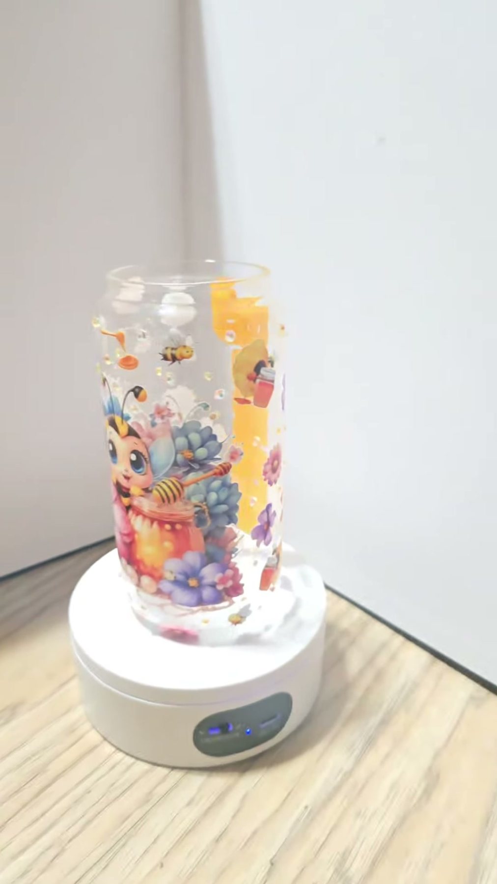 Vaso personalizado con nombre y flores